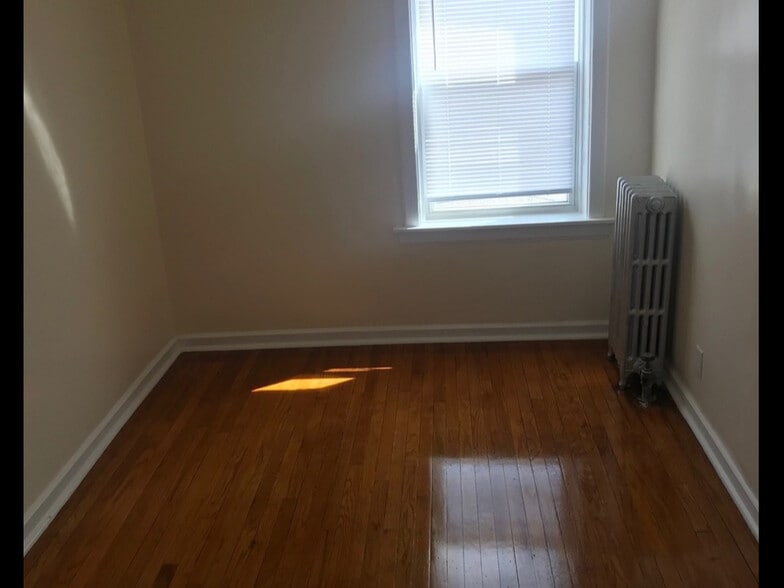 More Photos Of 7311-7315 S Luella, Chicago Apartments For Sale