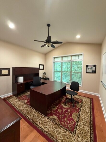 More Photos Of 1110 Satellite Blvd, Suwanee Office For Sale
