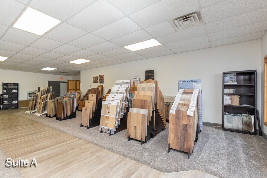 More Photos Of 19275 125 Hwy, Fairland General Retail For Sale