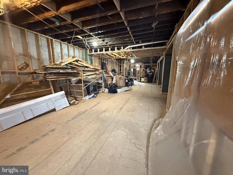 More Photos Of 1262 Church St, Reading Storefront Retail Residential For Sale