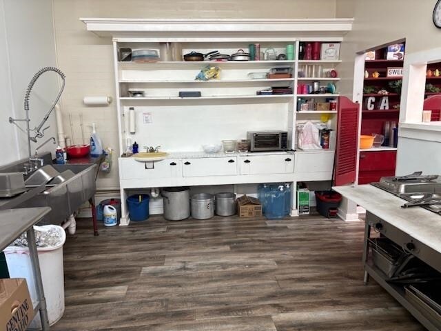 More Photos Of 5112 S Jackson Hwy, Horse Cave Restaurant For Sale