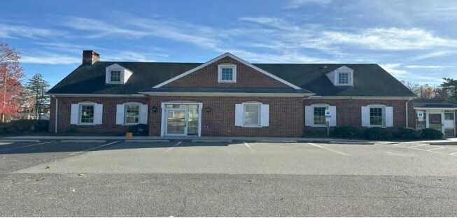 Primary Photo Of 10 Juliustown Rd, Browns Mills Bank For Sale