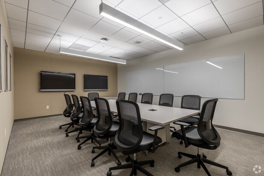 More Photos Of 5340 Legacy Dr, Plano Unknown For Lease