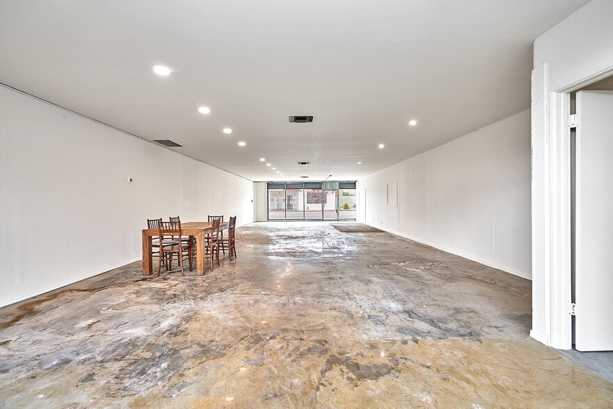 More Photos Of 4416-4430 Beverly Blvd, Los Angeles Freestanding For Lease