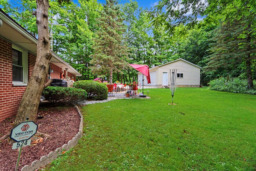 More Photos Of 524 State Route 314 N, Ontario Specialty For Sale