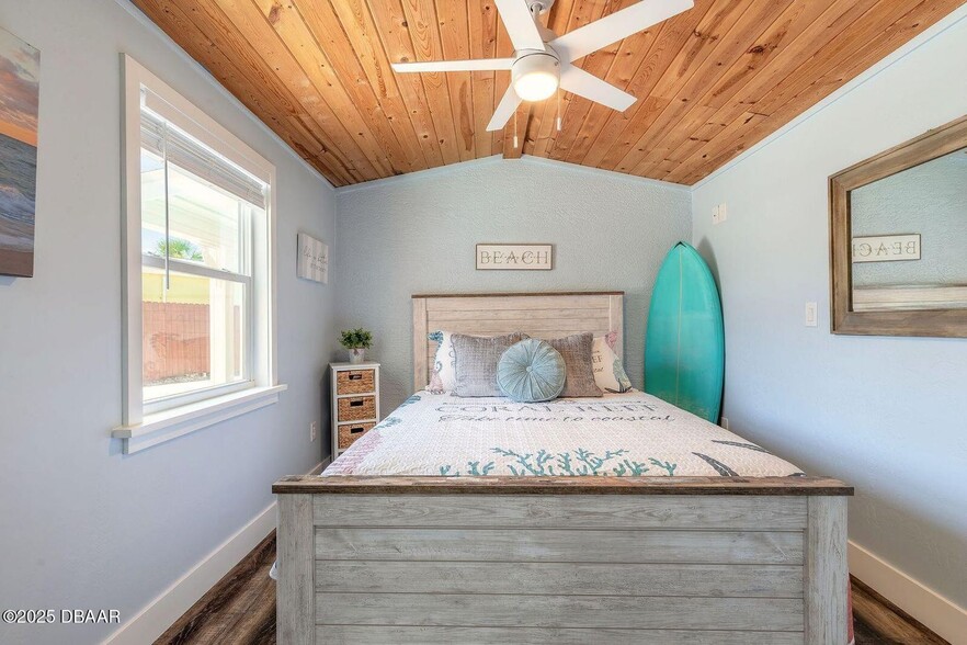 More Photos Of 1816 S Ocean Shore Blvd, Flagler Beach Specialty For Sale
