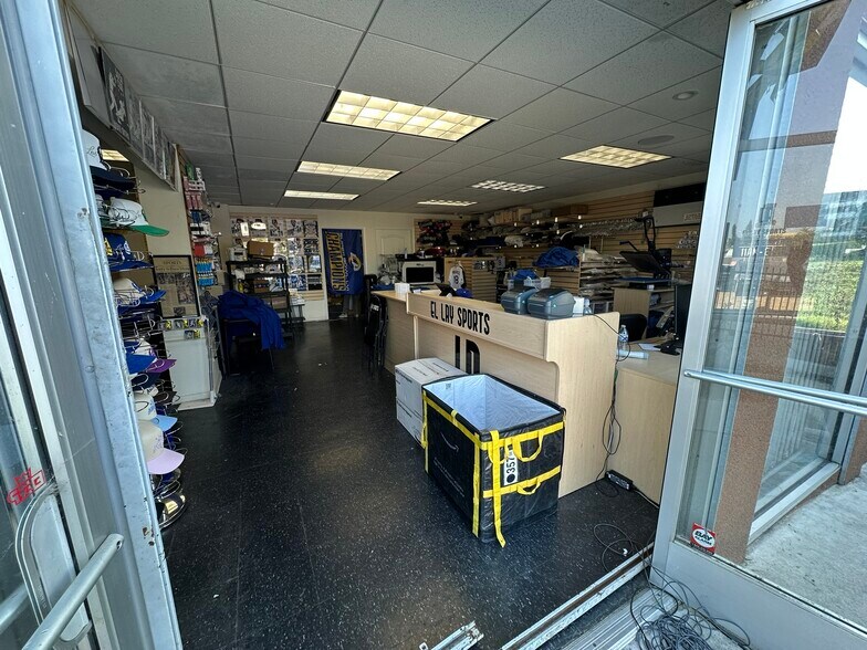 More Photos Of ,  Unknown For Sale