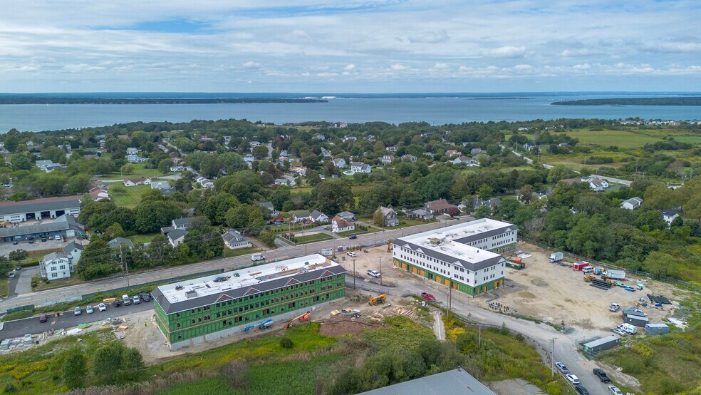 More Photos Of 1747 W Main Rd, Middletown General Retail For Lease