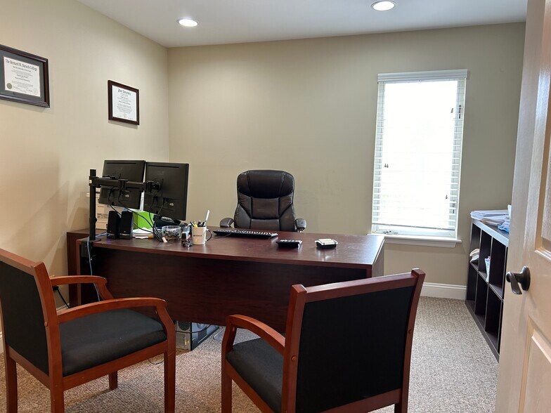 More Photos Of 1 Bethany Rd, Hazlet Office For Sale