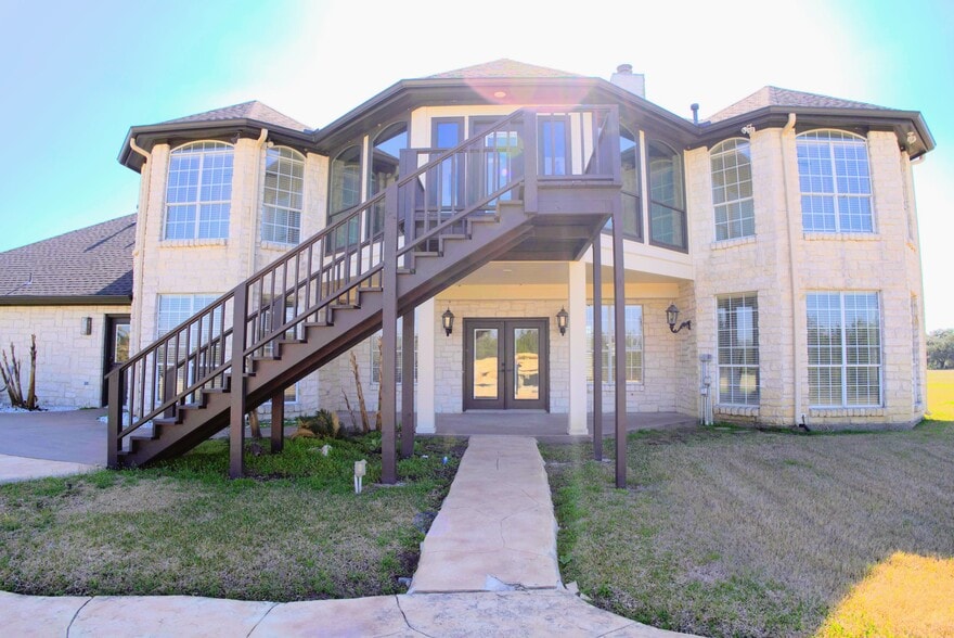 More Photos Of 2982 FM 2935, Brenham Flex For Sale