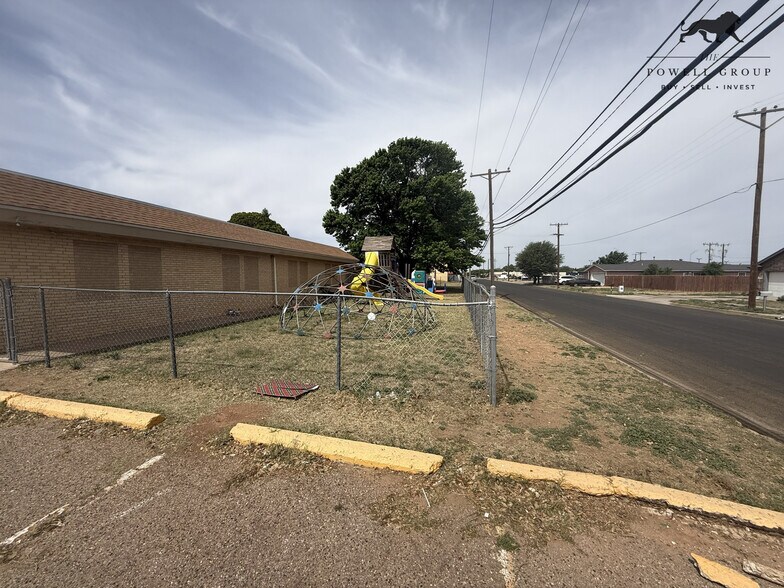 More Photos Of 4810 Avenue P, Lubbock Religious Facility For Sale