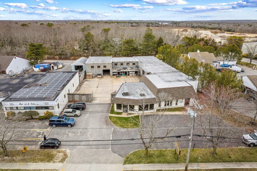 More Photos Of 348 Montauk Hwy, Wainscott Industrial For Sale
