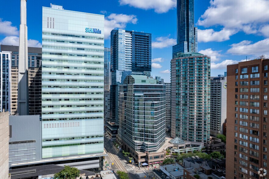 More Photos Of 655 Bay St, Toronto Office For Lease