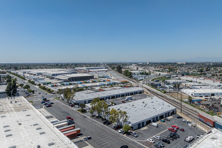 More Photos Of 14946 Shoemaker Ave, Santa Fe Springs Warehouse For Lease
