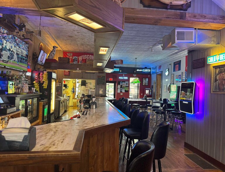 More Photos Of 308 S Main St, Blanchardville Storefront Retail Residential For Sale