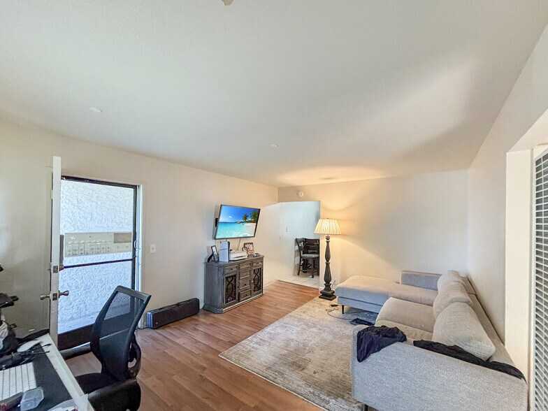 More Photos Of 2173 Aza Dr, Santa Clara Apartments For Sale
