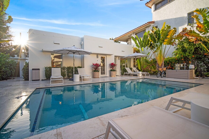 More Photos Of 8109 Harding Ave, Miami Beach Specialty For Sale