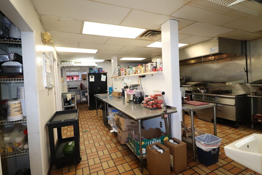 More Photos Of 111 W Michigan Ave, Augusta Storefront Retail Residential For Sale