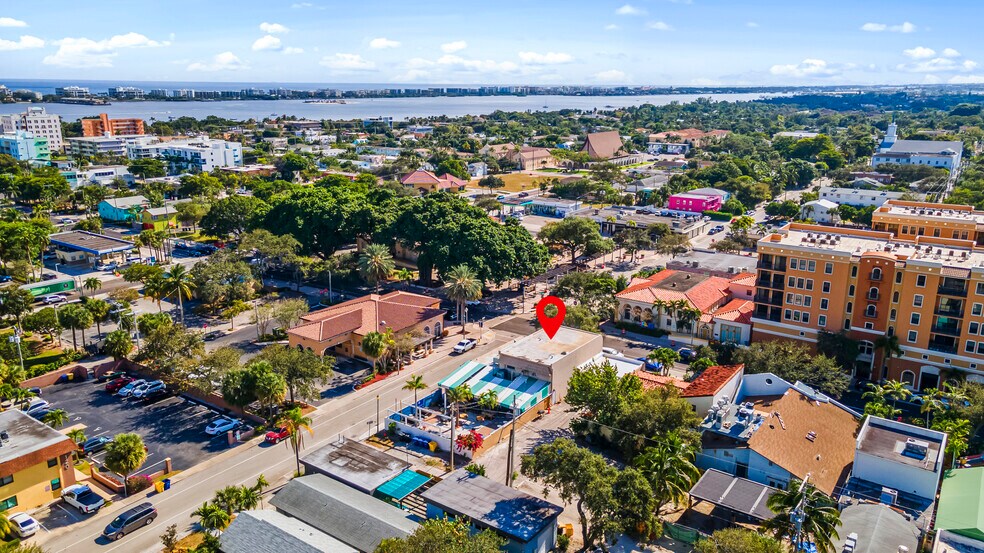 More Photos Of 502-504 Lucerne Ave, Lake Worth Restaurant For Lease