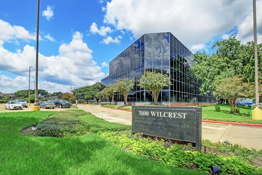 More Photos Of 3000 Wilcrest Dr, Houston Unknown For Lease