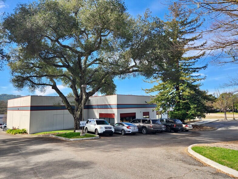 More Photos Of 3100 El Camino Real, Atascadero Industrial For Lease