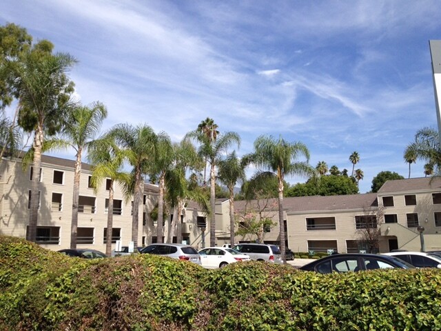 More Photos Of 1028 N Lake Ave, Pasadena Office For Lease