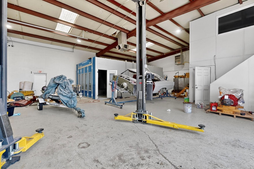 More Photos Of 7901 Ranchitos Loop NE, Albuquerque Service For Sale