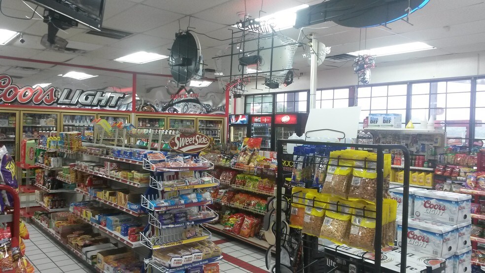 More Photos Of 6728 Davis Blvd, North Richland Hills Convenience Store For Sale
