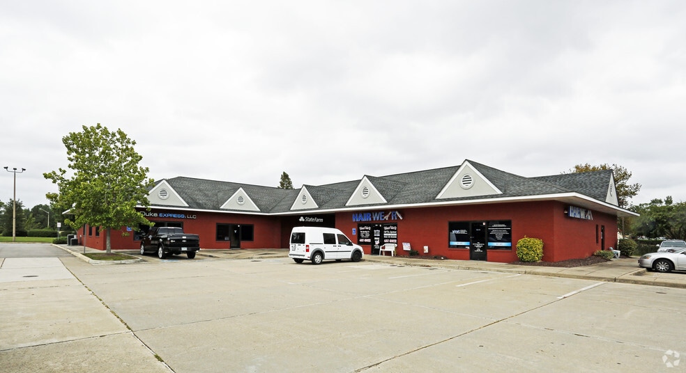 More Photos Of 838 N Old George Washington Hwy, Chesapeake Unknown For Lease