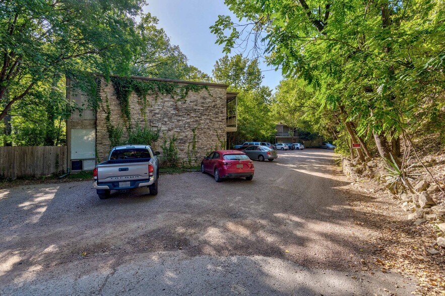 More Photos Of 1801 Westlake Dr, West Lake Hills Land For Sale