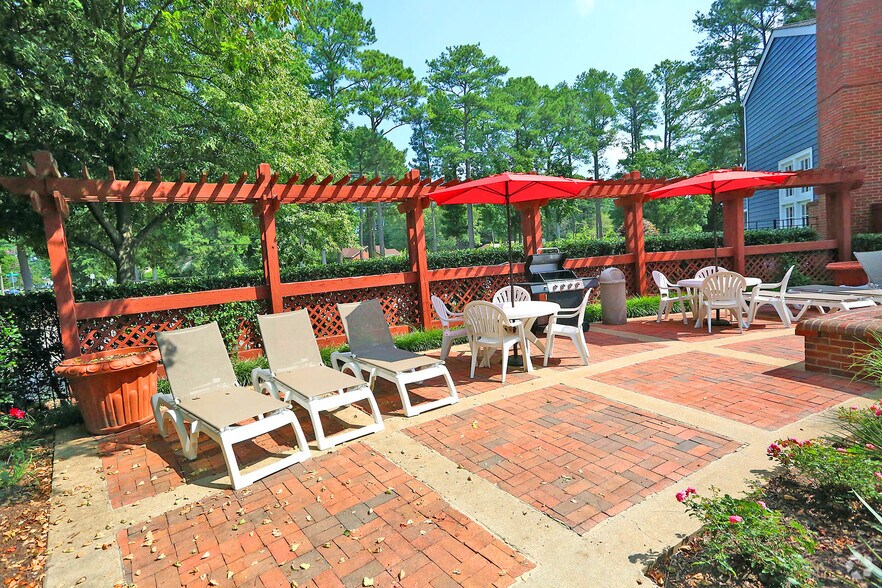 More Photos Of 3001 Reflections Way, Virginia Beach Apartments For Sale