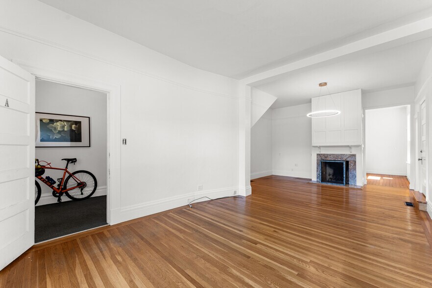 More Photos Of 126 N Ellsworth Ave, San Mateo Apartments For Sale