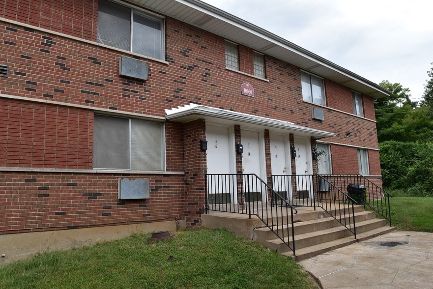 More Photos Of 103-151 Shepley Dr, Saint Louis Apartments For Sale