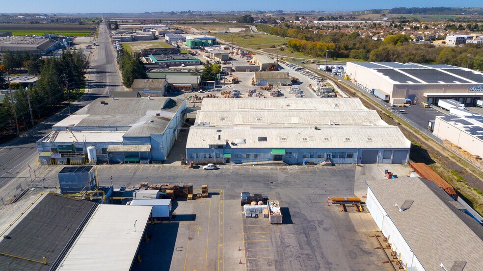 More Photos Of 480 W Beach St, Watsonville Warehouse For Lease