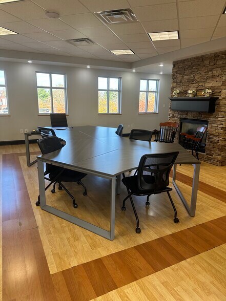 More Photos Of 996 Wilkinson Trce, Bowling Green Medical For Lease