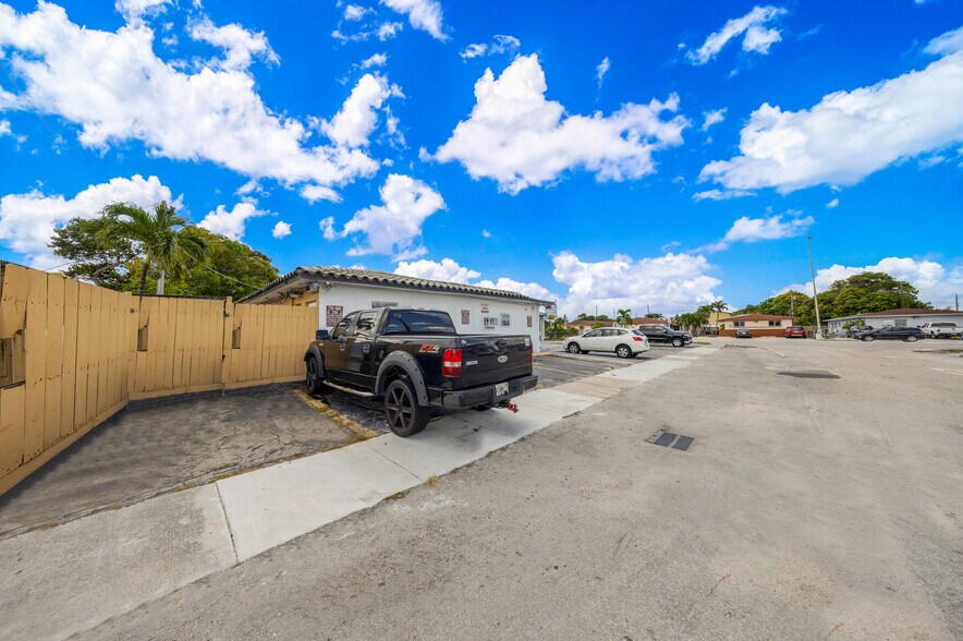 More Photos Of 4831 W Flagler St, Coral Gables Apartments For Sale