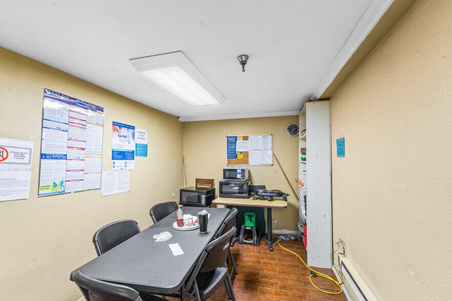 More Photos Of 1601 E 4th Ave, El Paso Industrial For Sale