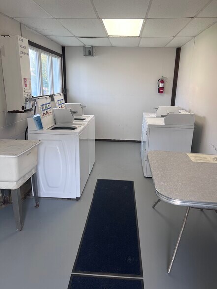 More Photos Of 318 Main St, Wampum Apartments For Sale