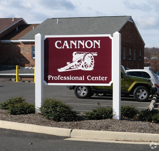 More Photos Of 559 Frost Ave, Warrenton Medical For Lease