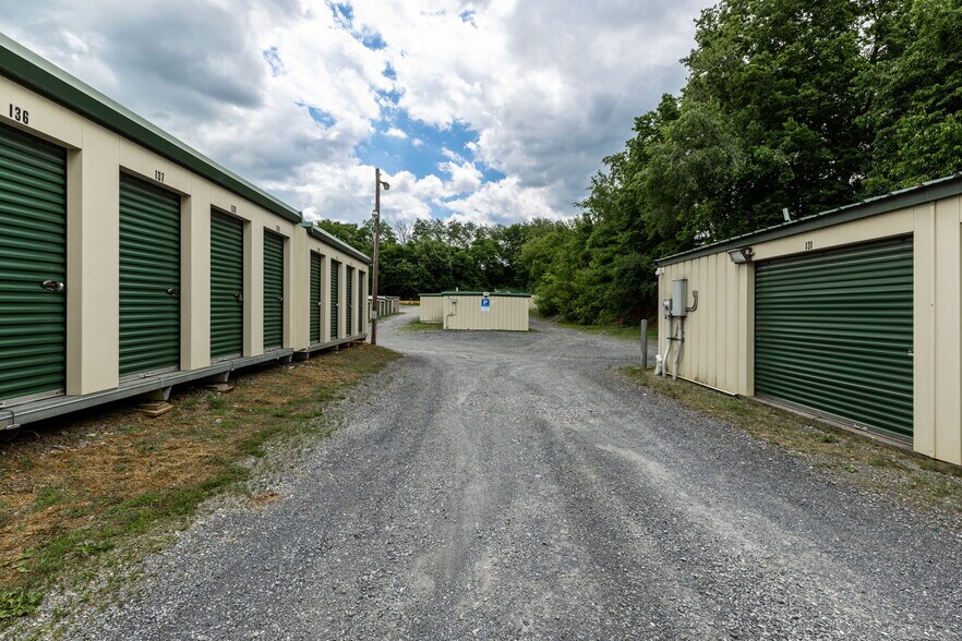 More Photos Of 1614 N Valley Pike, Rockingham Self Storage For Sale
