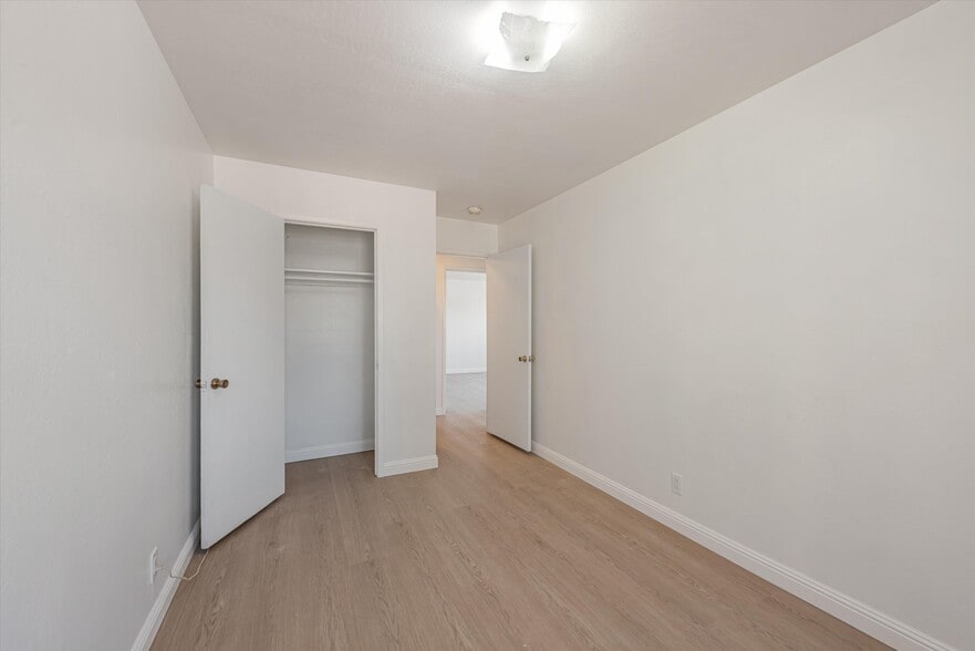 More Photos Of 3404 School St, Oakland Apartments For Sale