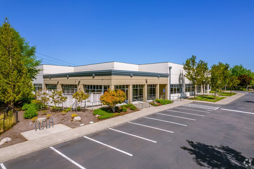 More Photos Of 3295 NE 83rd Ave, Hillsboro Unknown For Lease