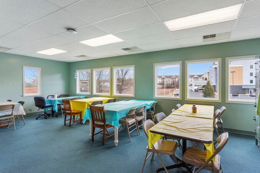 More Photos Of 1947 Medical Ave, Harrisonburg Medical For Lease