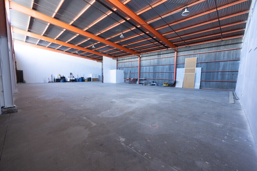 More Photos Of 1400 N C St, Sacramento Warehouse For Lease