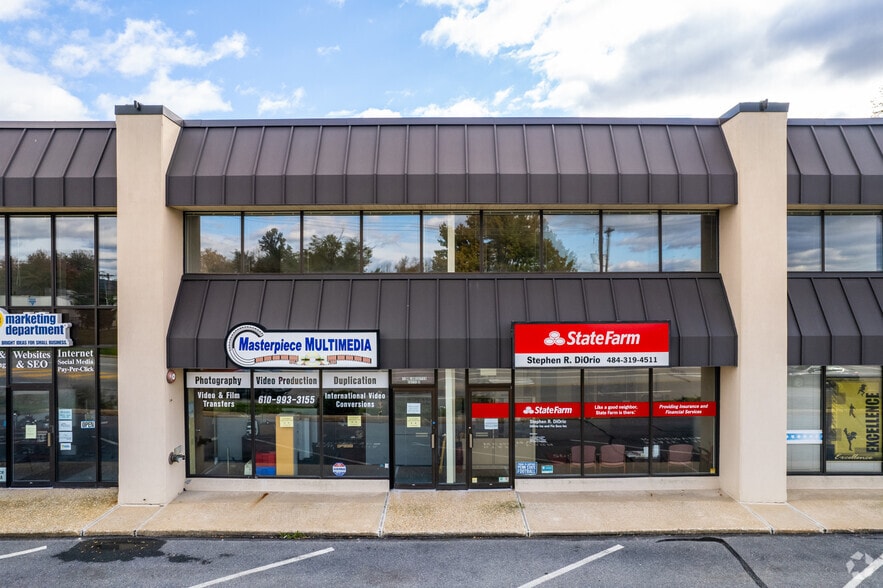 More Photos Of 72 Lancaster Ave, Malvern Storefront Retail Office For Lease