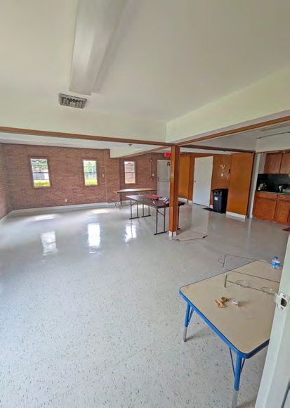 More Photos Of 5915 Singing Hills Dr, Dallas Religious Facility For Sale