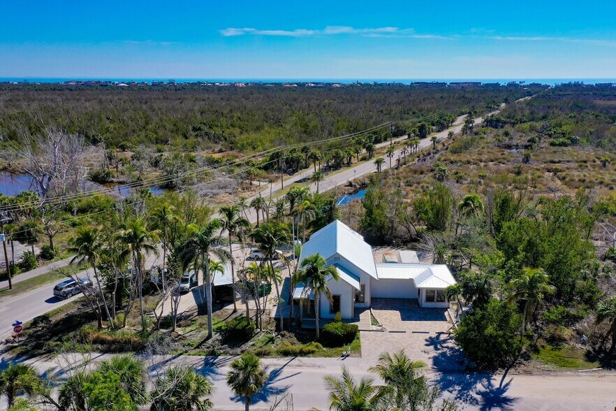 More Photos Of 520 Tarpon Bay Rd, Sanibel General Retail For Sale