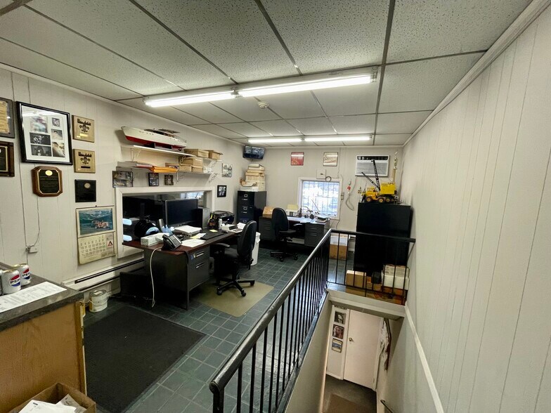 More Photos Of 1366-1368 Ralph Ave, Brooklyn Warehouse For Lease