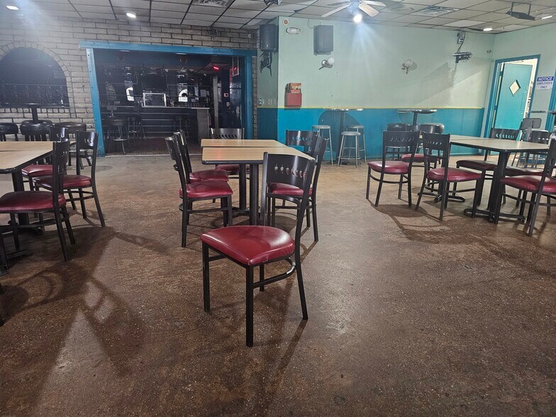 More Photos Of 5880 Broadway, Denver General Retail For Sale