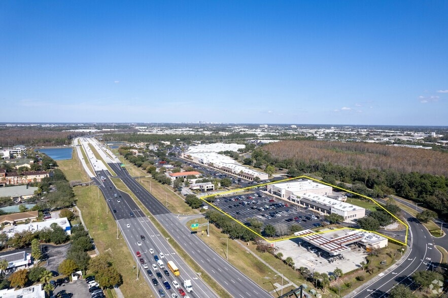 More Photos Of 8421-8481 S John Young Pky, Orlando General Retail For Lease